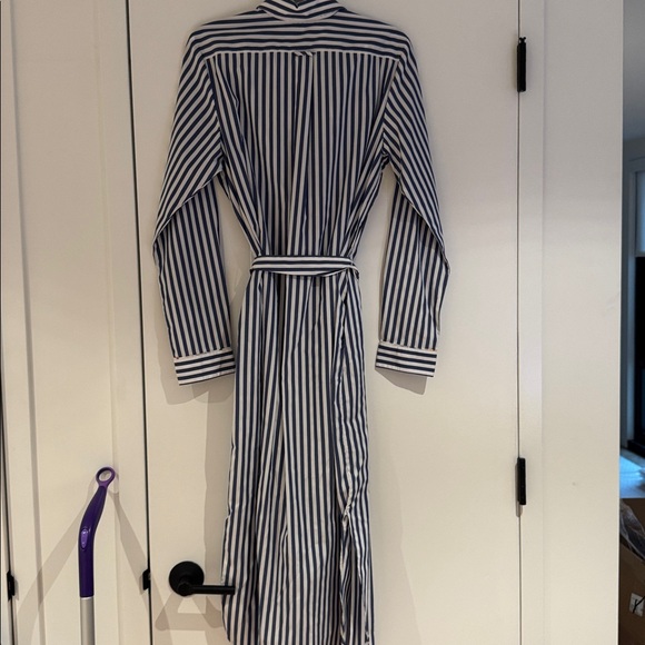 Robert Graham Blue Striped Leona Shirt Dress - Size 12 - Picture 8 of 10